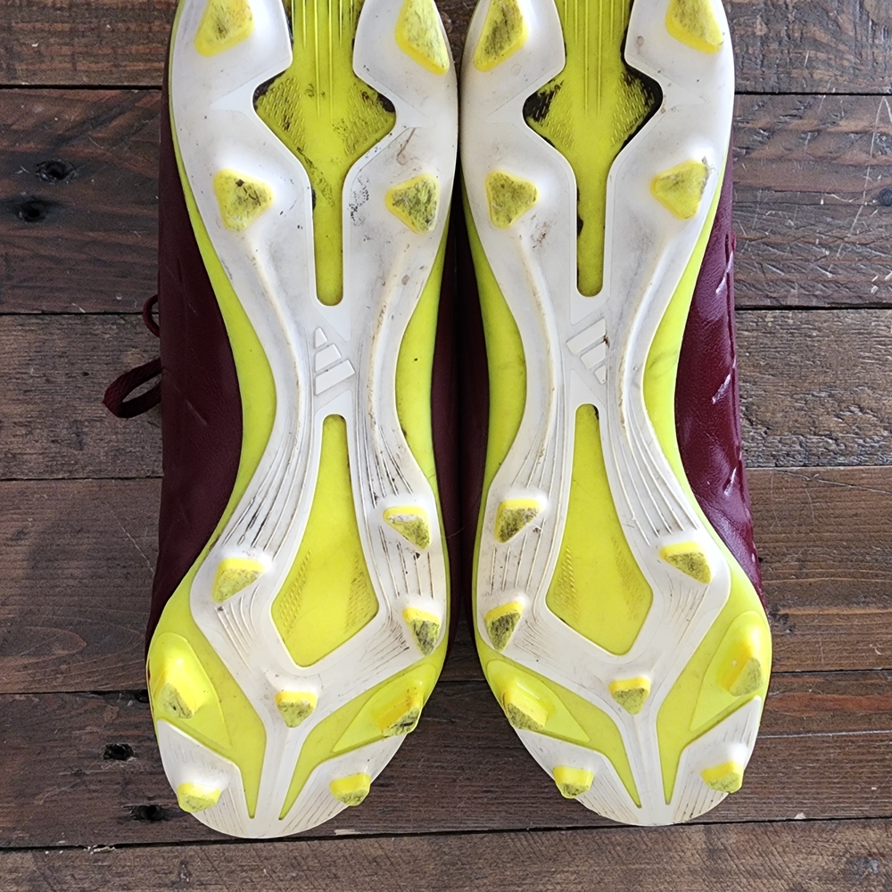 Size 10.5 Adidas Maroon and White Soccer Cleats - Picture 3 of 6